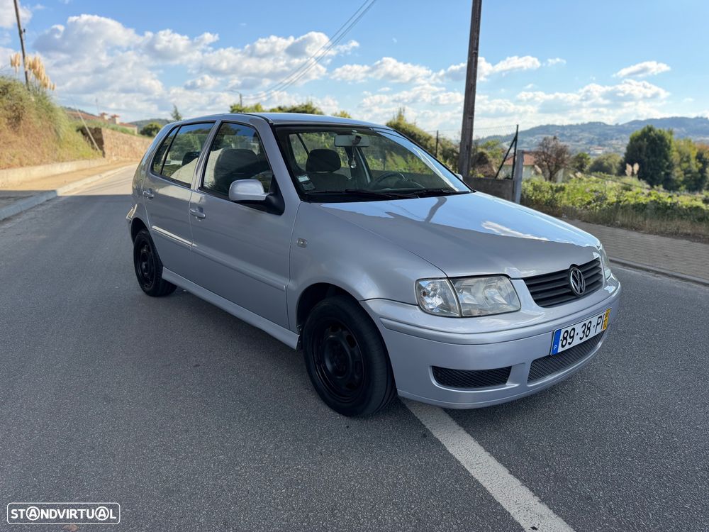 VW Polo - 2