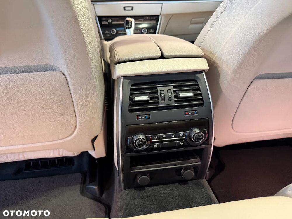 BMW Seria 5 535d xDrive Sport-Aut - 21