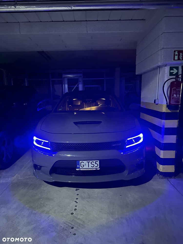 Dodge Charger - 8