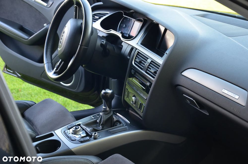 Audi A4 Avant 2.0 TDI - 7
