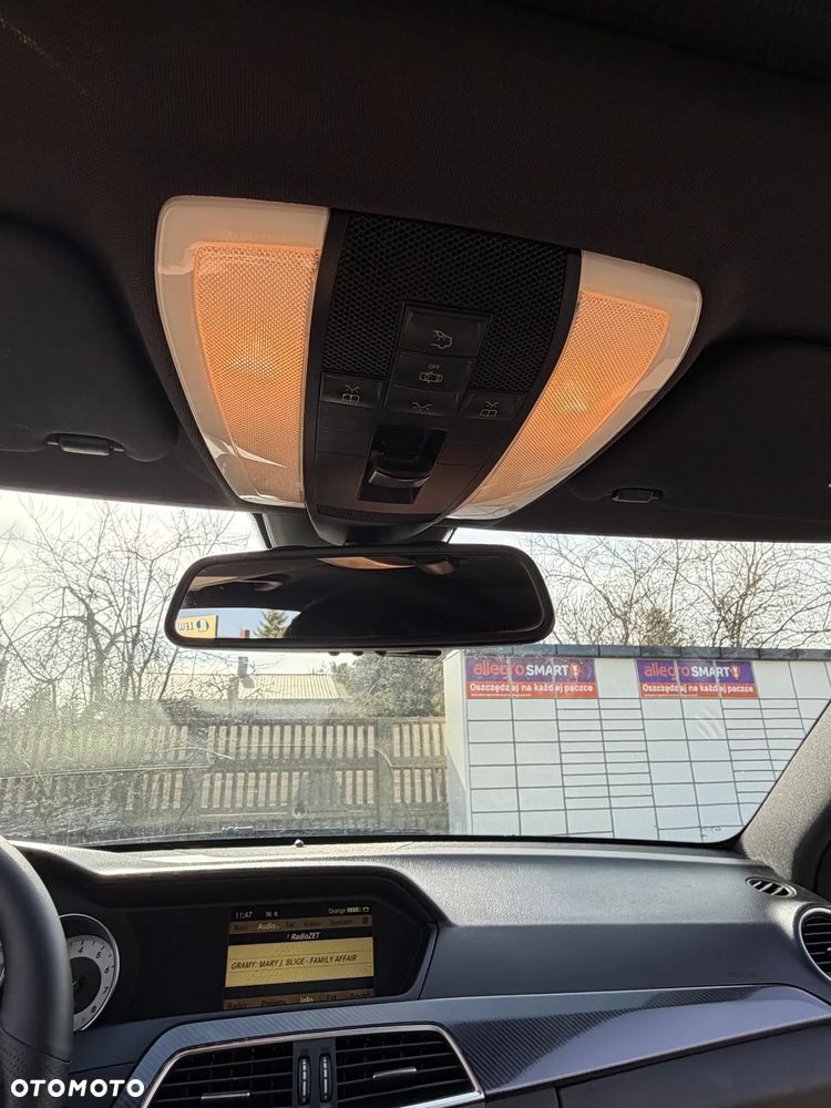 Mercedes-Benz Klasa C 250 (BlueEFFICIENCY) 7G-TRONIC - 25