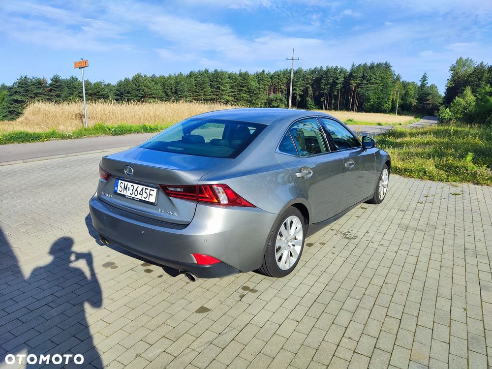Lexus IS 200t Elite - 4