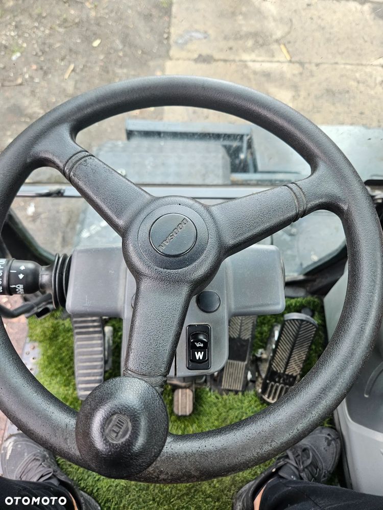 Doosan dx160w - 8