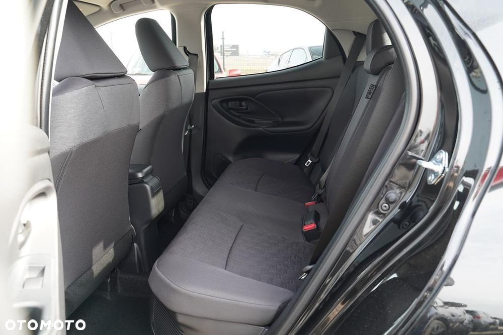 Toyota Yaris Hybrid 1.5 Style - 9