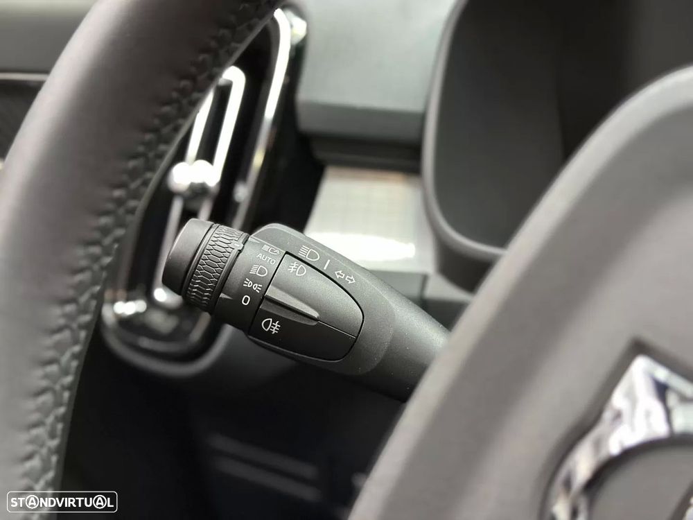 Volvo XC 40 1.5 T4 PHEV R-Design - 38