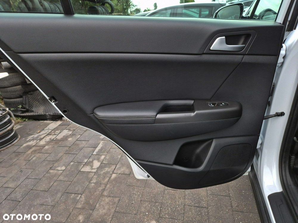 Kia Sportage - 25