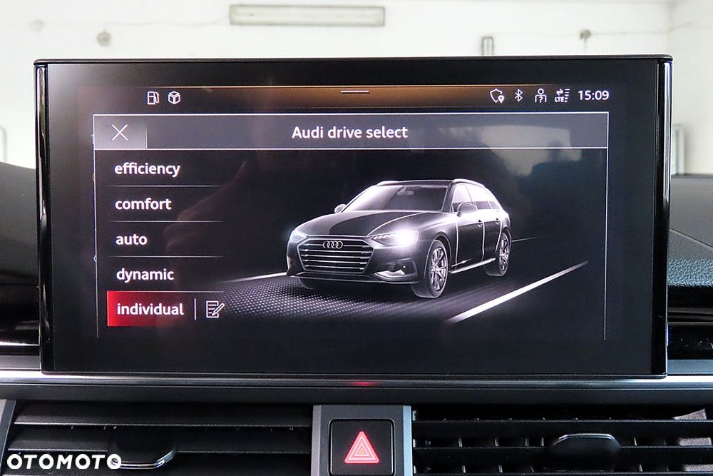 Audi A4 Avant 40 TDI quattro S tronic S line - 36