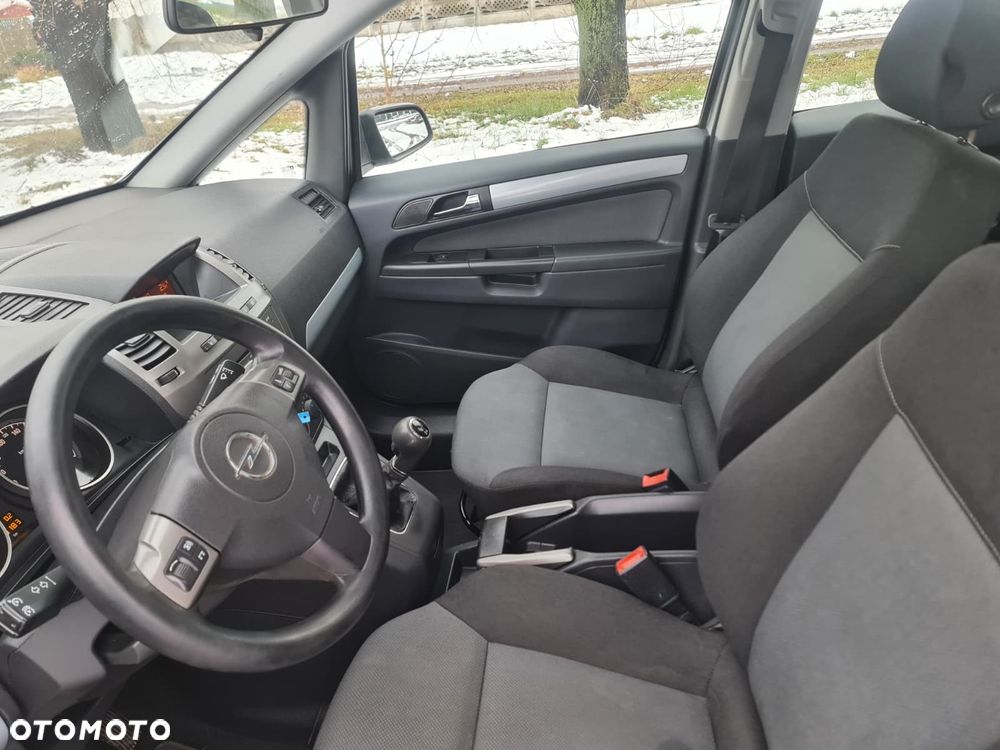 Opel Zafira 1.8 Family Plus - 9