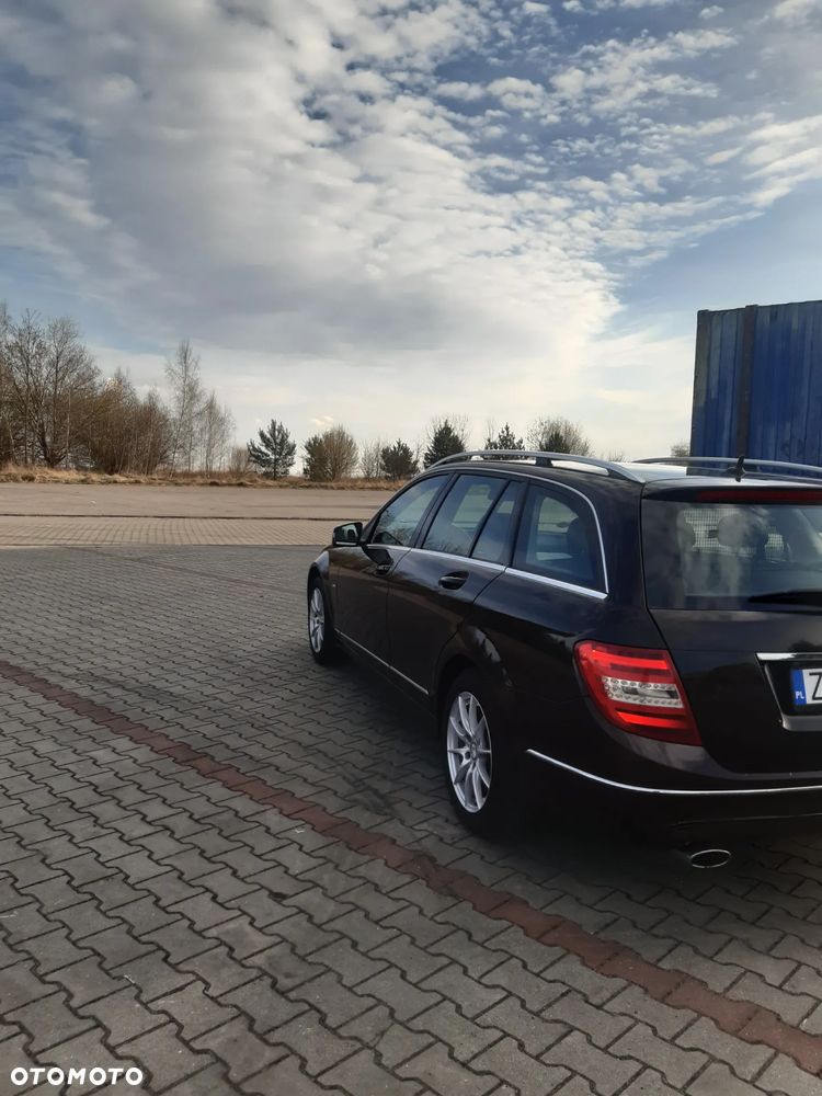 Mercedes-Benz Klasa C 220 CDI DPF Automatik BlueEFFICIENCY Avantgarde - 6