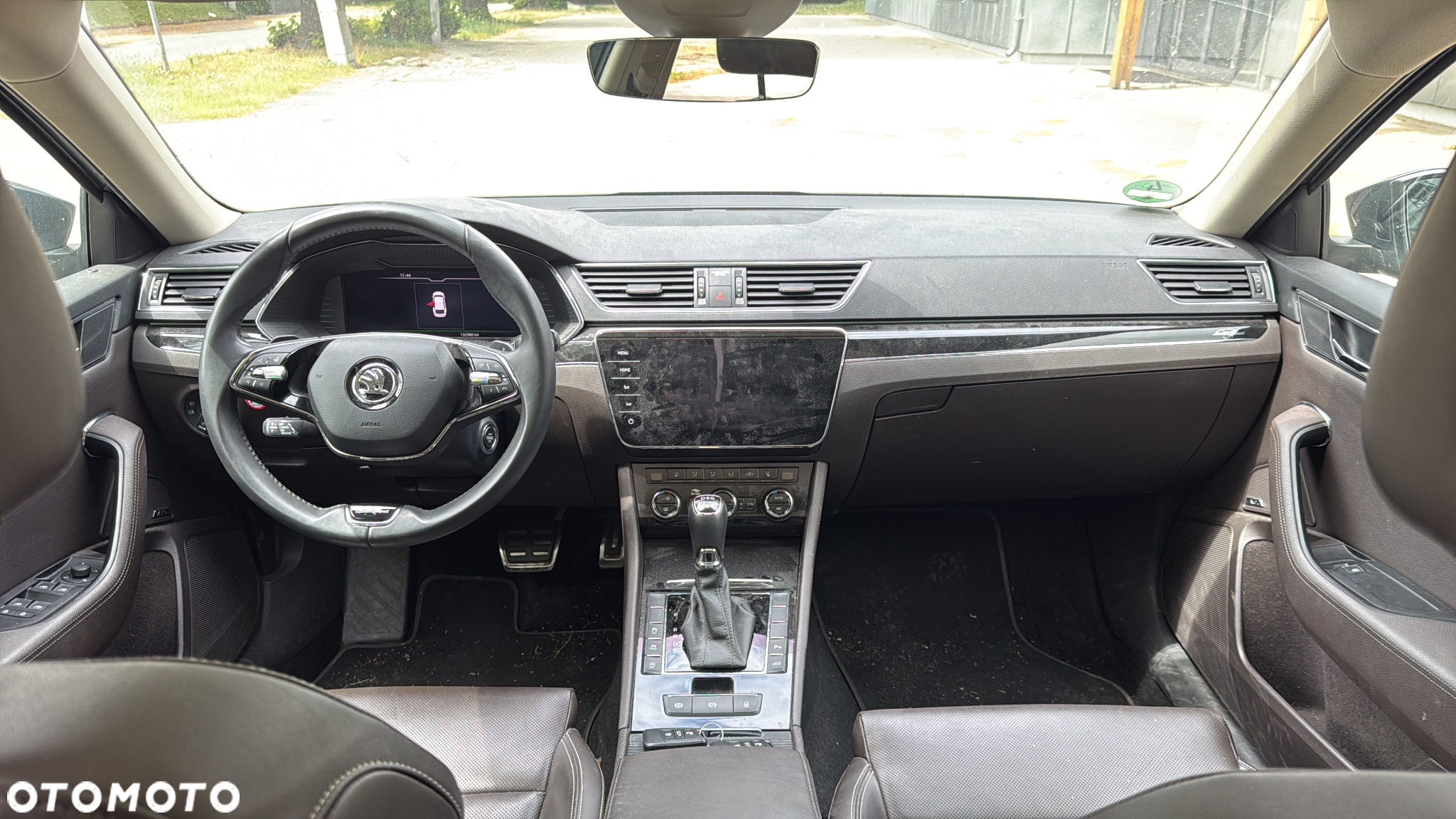Skoda Superb Combi 2.0 TSI 4x4 DSG L&K - 24