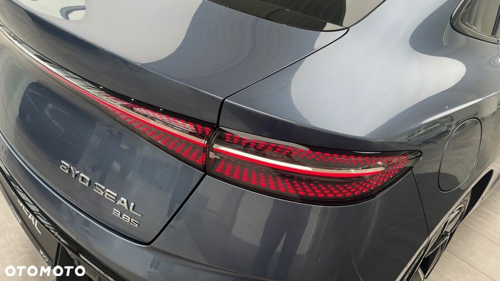 BYD Seal - 16