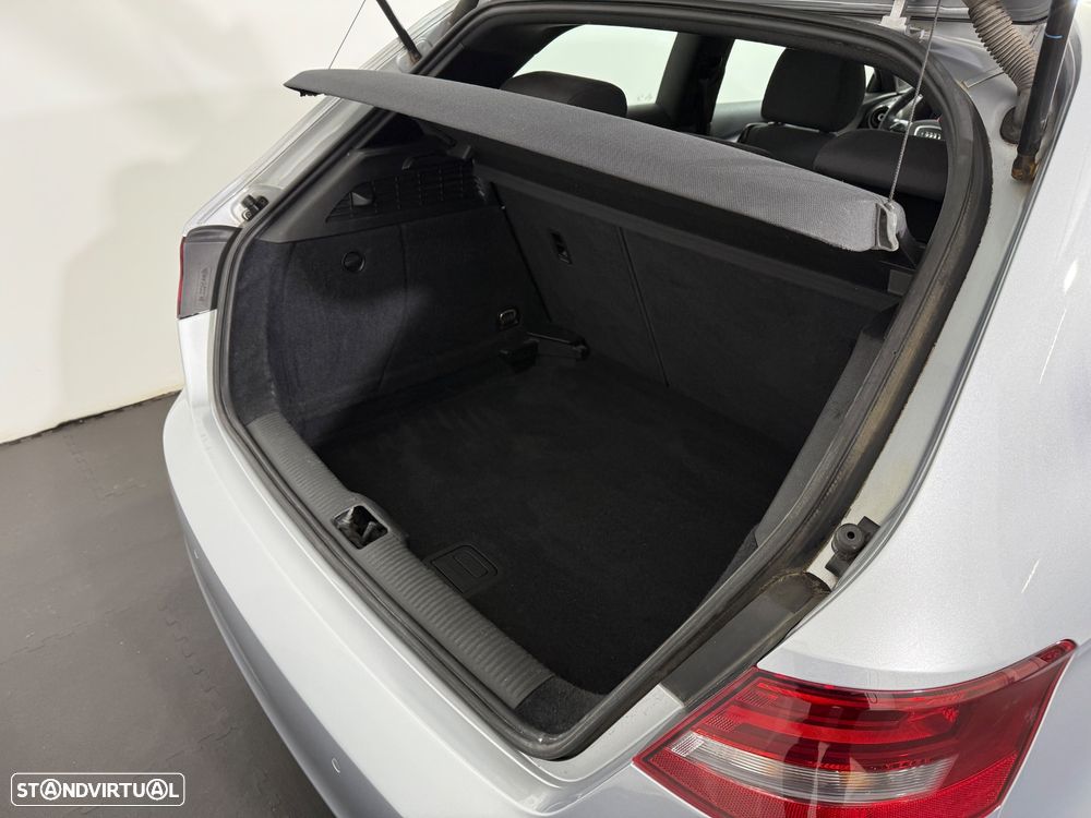 Audi A3 1.6 TDI Sport - 28