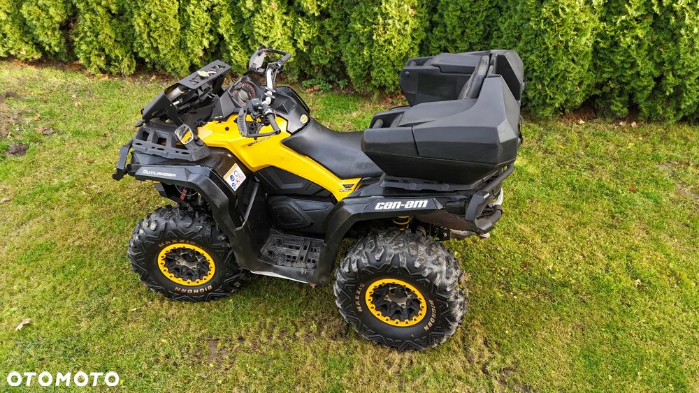 Can-Am Outlander - 11