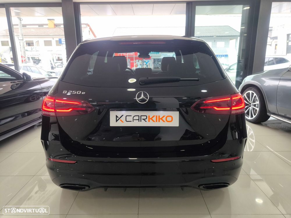 Mercedes-Benz B 250 e AMG Line - 4