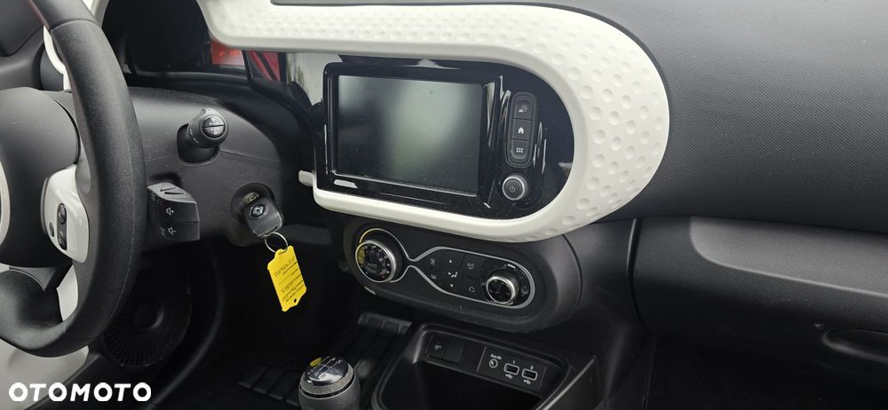 Renault Twingo SCe 65 LIMITED - 17