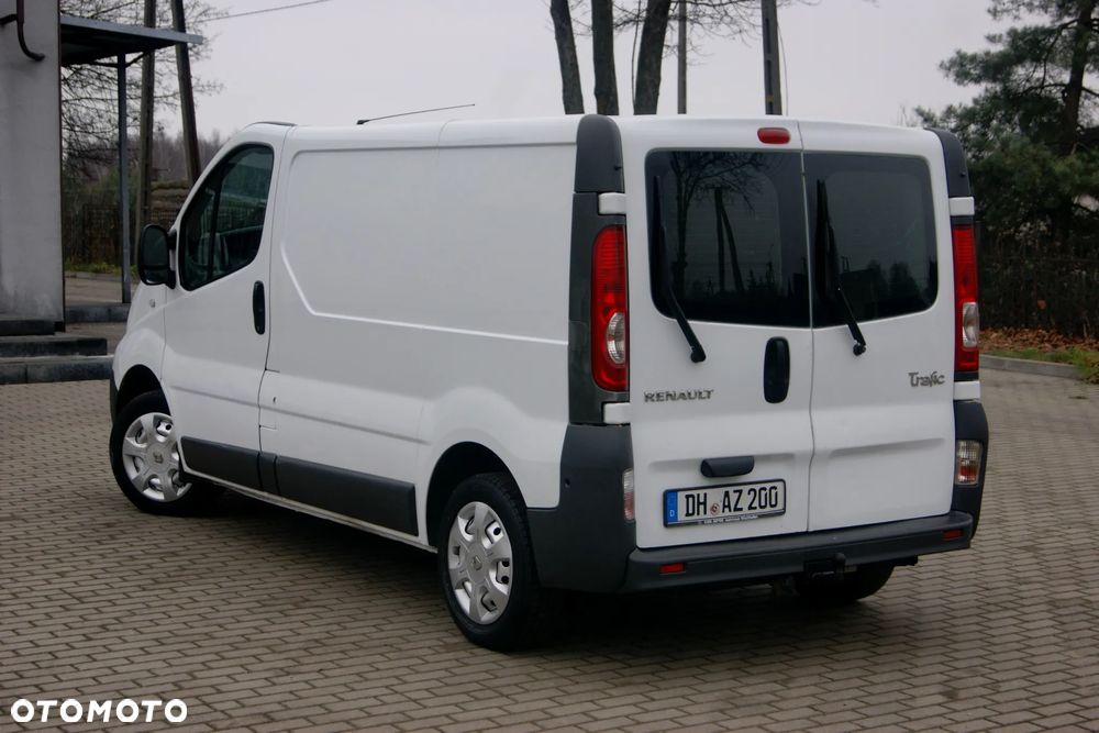 Renault TRAFIC - 17