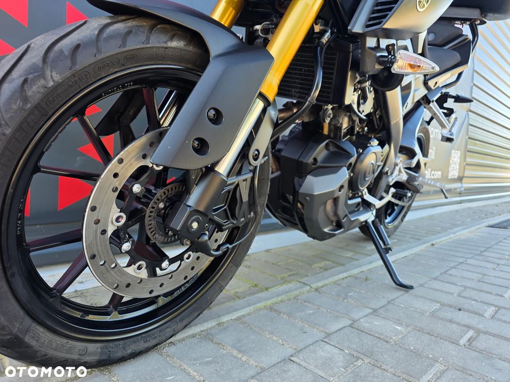 Yamaha MT - 14