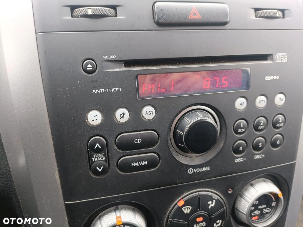 SUZUKI GRAND VITARA II 2 05-14 2005 r. radioodtwarzacz radioodbiornik radio * - 2