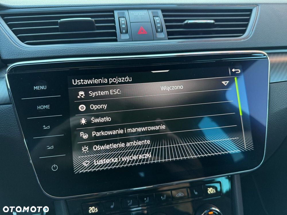 Skoda Superb 2.0 TDI SCR Sportline DSG - 31