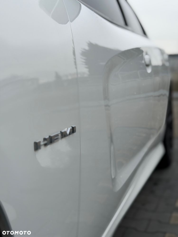 Dodge Charger 5.7 R/T - 15