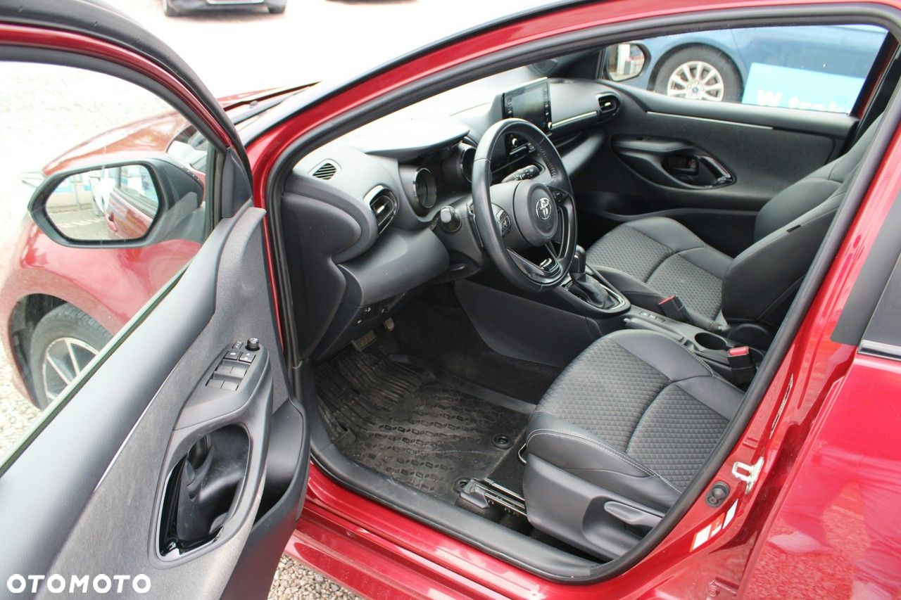 Toyota Yaris - 15