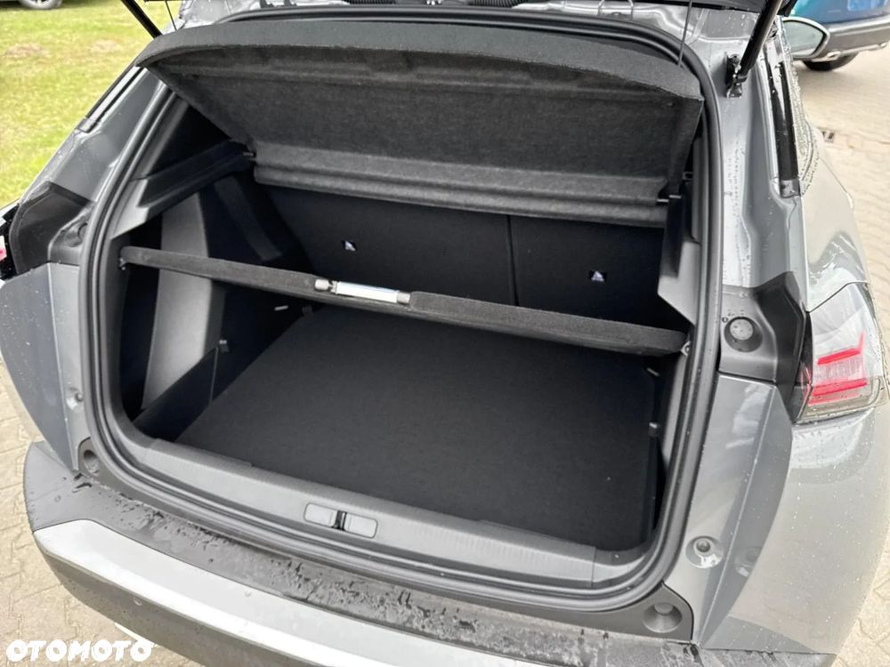 Peugeot 2008 - 12
