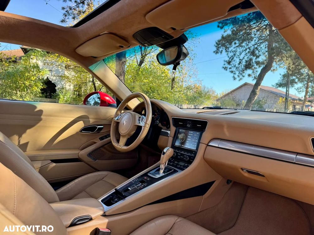 Porsche 911 Carrera PDK - 5