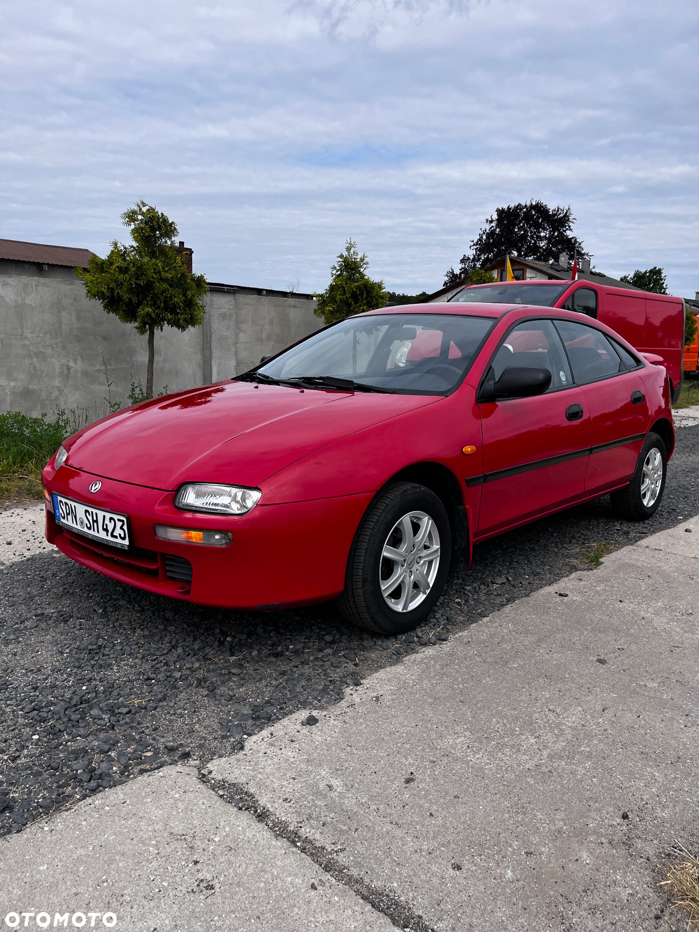 Mazda 323F 1.5 Exclusive - 3
