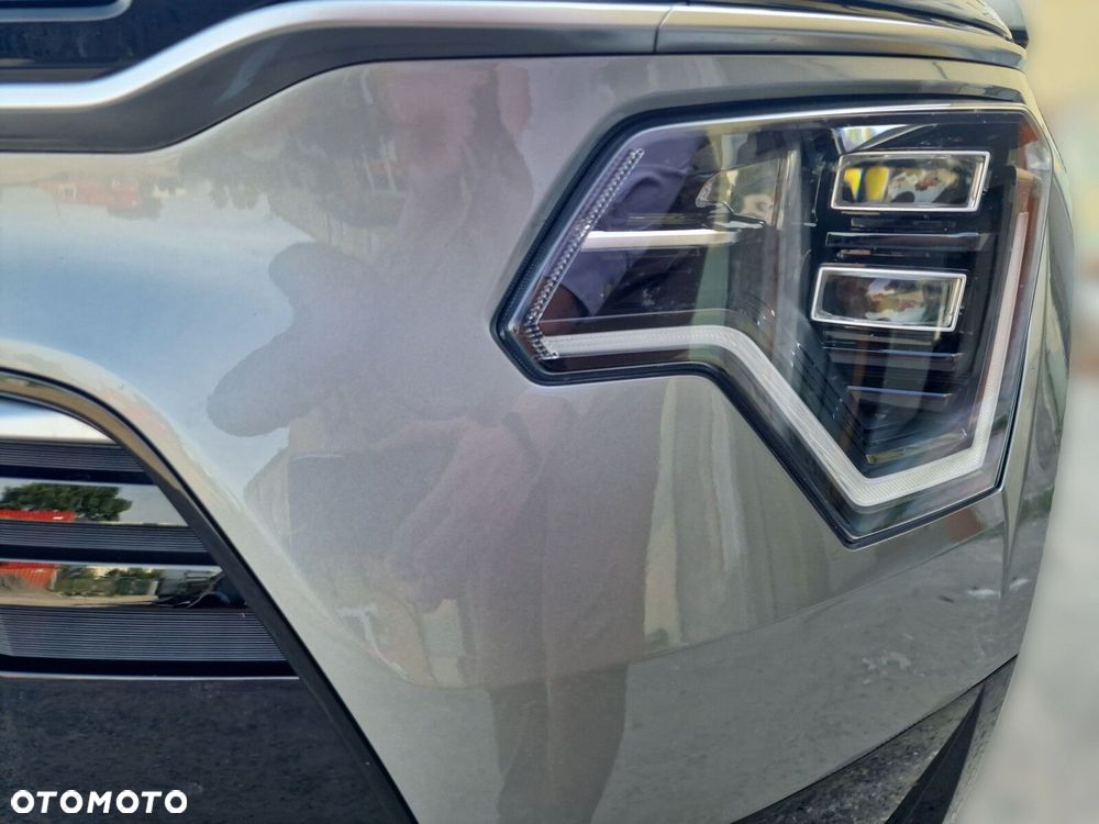 Kia Niro - 32