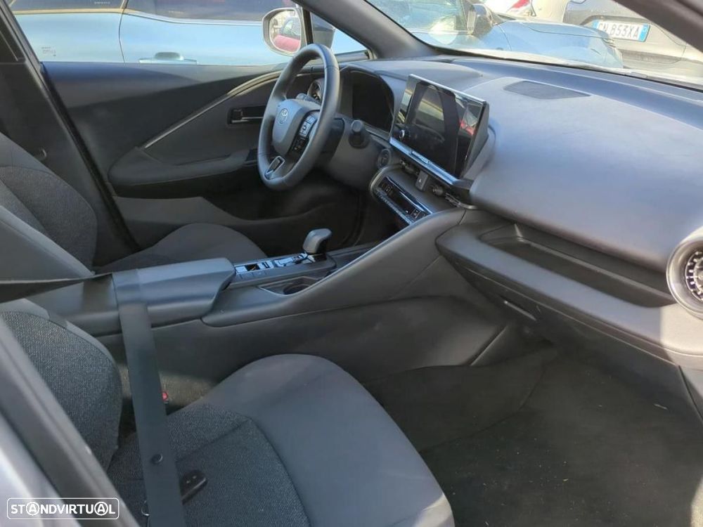 Toyota C-HR 1.8 Hybrid Comfort - 2