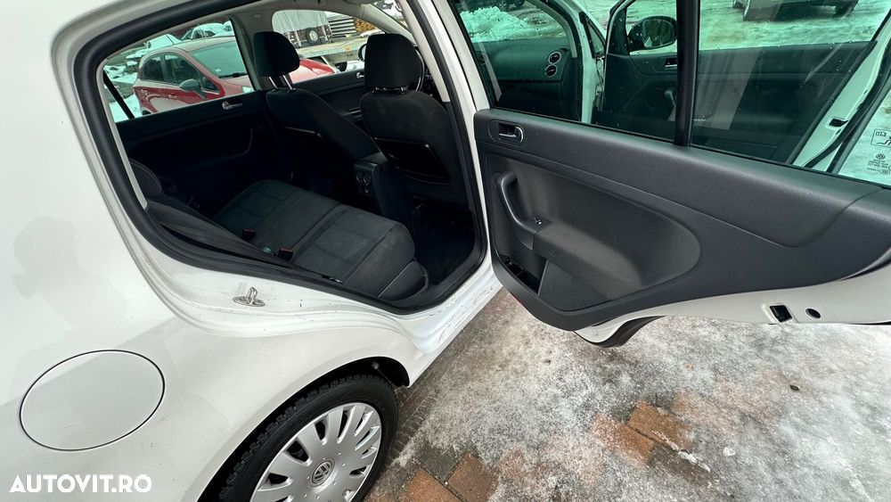 Volkswagen Golf Plus 2.0 TDI DPF Style - 17