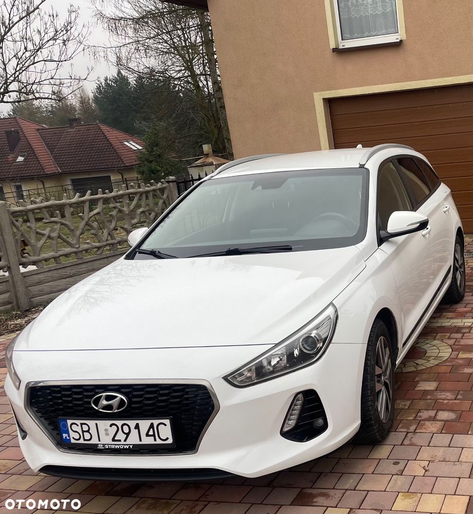 Hyundai i30 1.6 CRDi BlueDrive Premium - 2