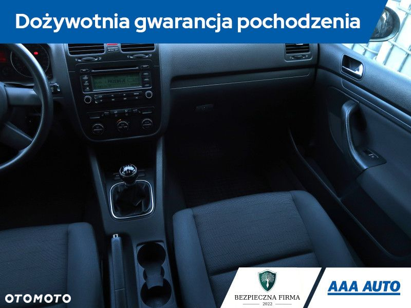 Volkswagen Golf - 9