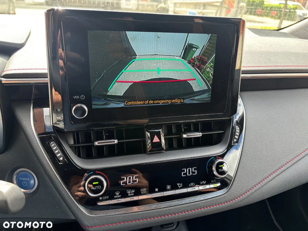 Toyota Corolla - 8