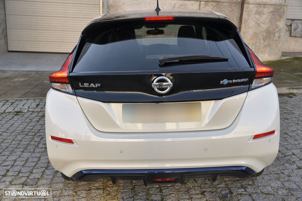 Nissan Leaf - 2