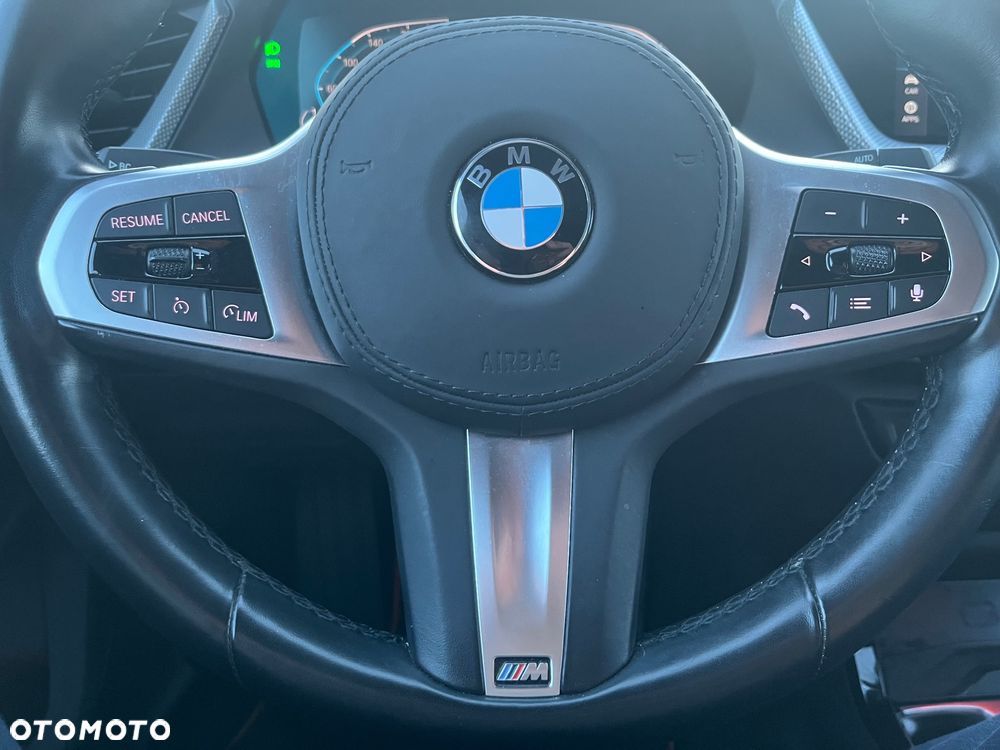 BMW Seria 1 118i Sport Line Shadow - 21