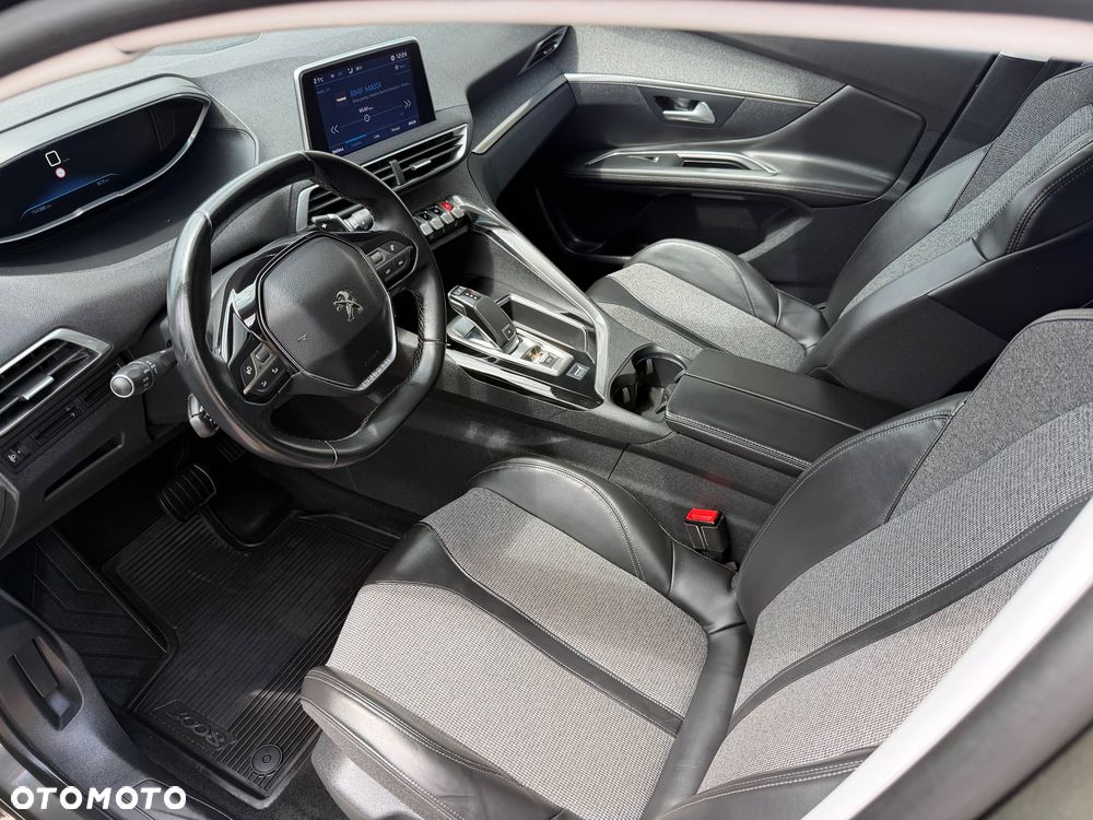 Peugeot 3008 PureTech 130 Stop & Start EAT6 Allure - 11