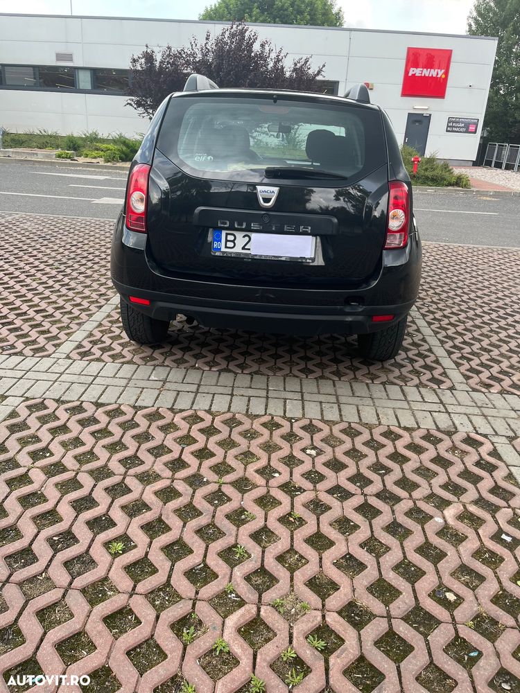 Dacia Duster 1.6 4x2 Laureate - 12