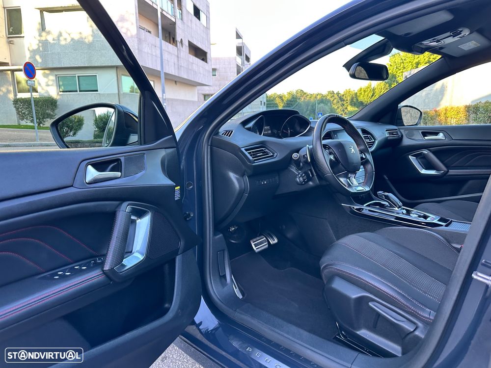 Peugeot 308 1.5 BlueHDi GT Line EAT8 - 24