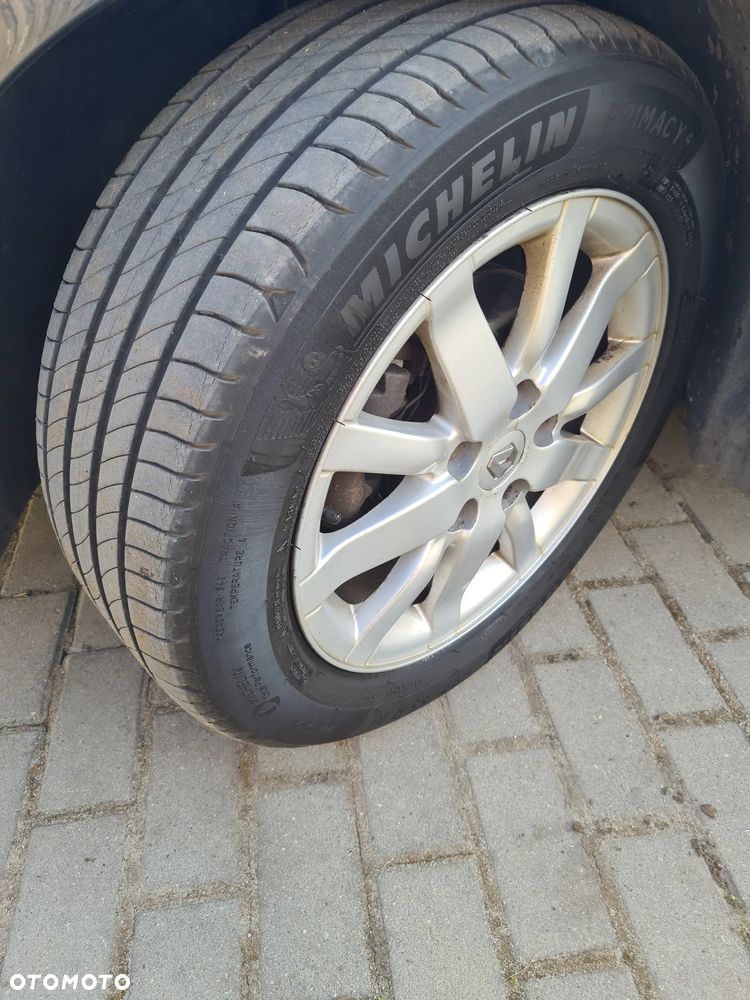 Renault Megane 1.9 dCi Dynamique Euro5 - 20