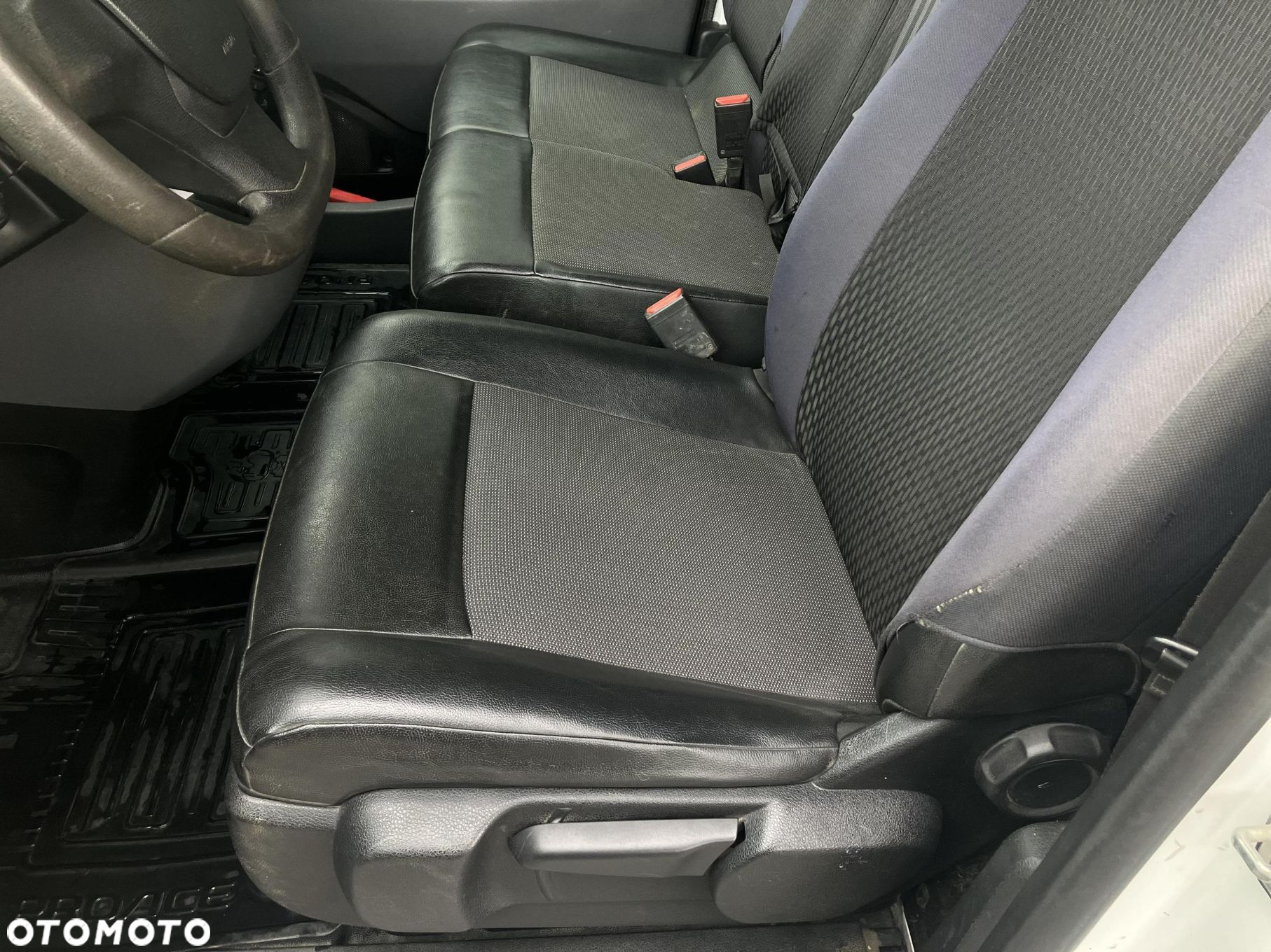 Toyota proace - 12