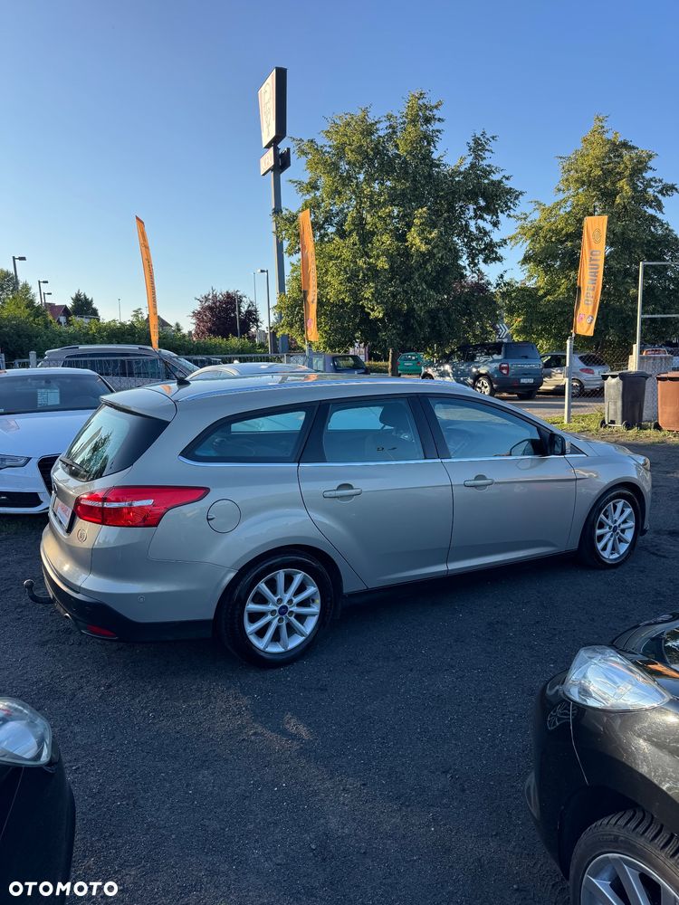 Ford Focus - 4