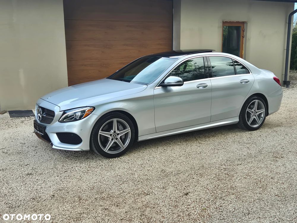 Mercedes-Benz Klasa C 300 7G-TRONIC AMG Line - 17