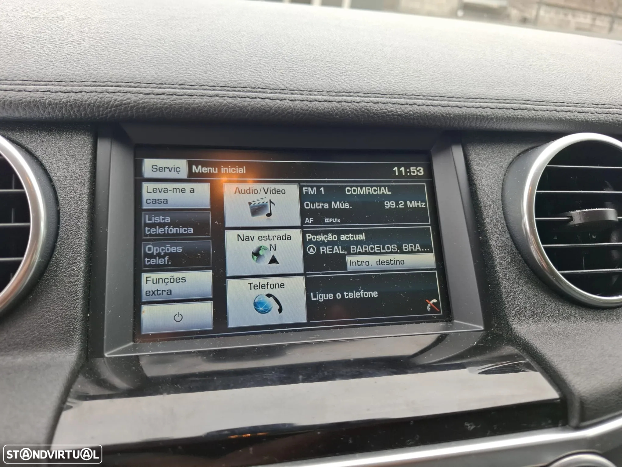 Land Rover Discovery SD V6 HSE - 35