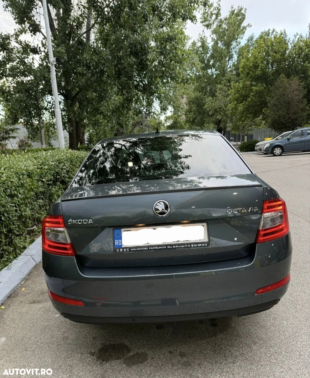 Skoda Octavia 1.8 TSI AMBITION DSG - 2