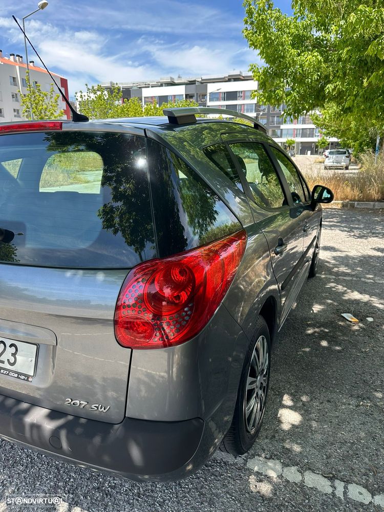 Peugeot 207 SW 1.4 Outdoor - 5