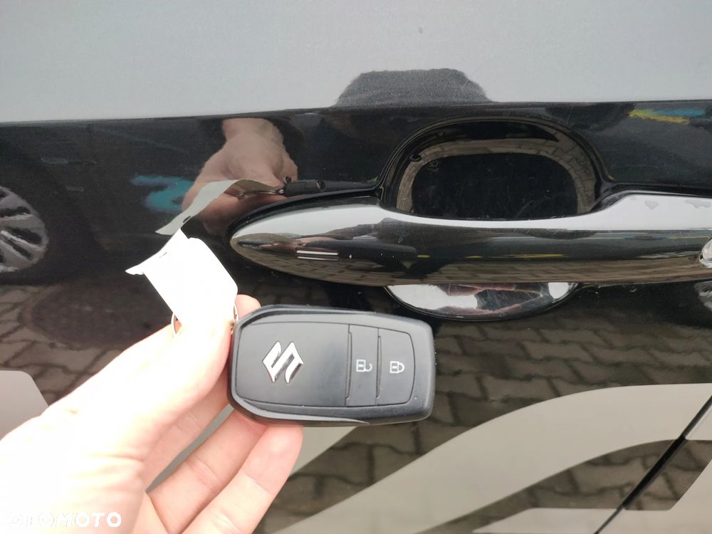 Suzuki Swace 1.8 Hybrid Elegance CVT - 27