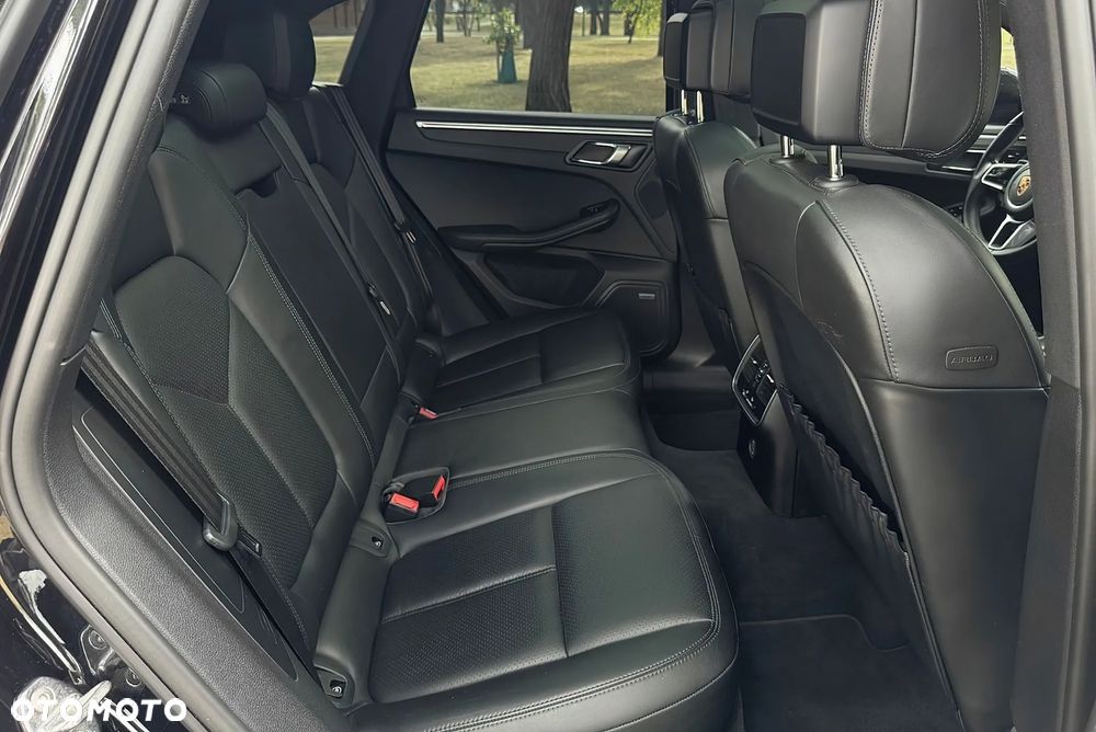 Porsche Macan Standard - 13