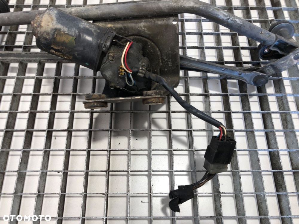 MECHANIZM WYCIERACZEK PRZÓD  MERCEDES-BENZ VITO Autobus (W638) 1996 - 2003 108 D 2.3 (638.164) 58 - 5