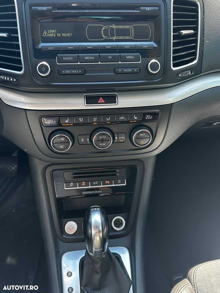 Volkswagen Sharan 2.0 TDI DSG BlueMotion Technology Highline - 3